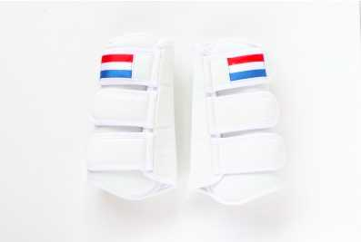 206NL HPD Luxury tendon  protection boot  forelegs white medium horse foot protection