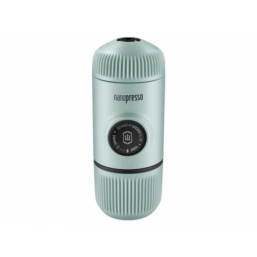 Nanopresso Arctic Blue travel coffee maker