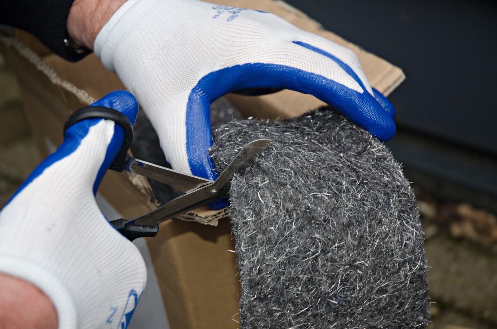 stuffing fabric against rodents stable animal husbandry pest control