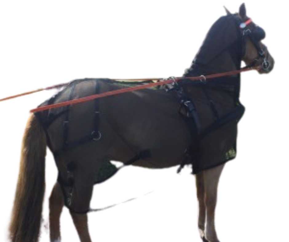 Rocky fly rug with neck