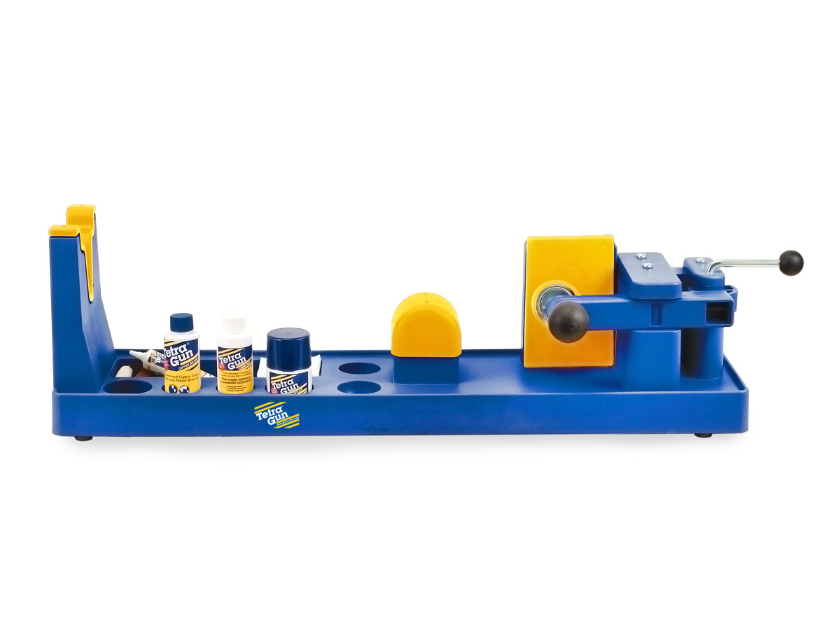 Stand for cleaning hunting tools