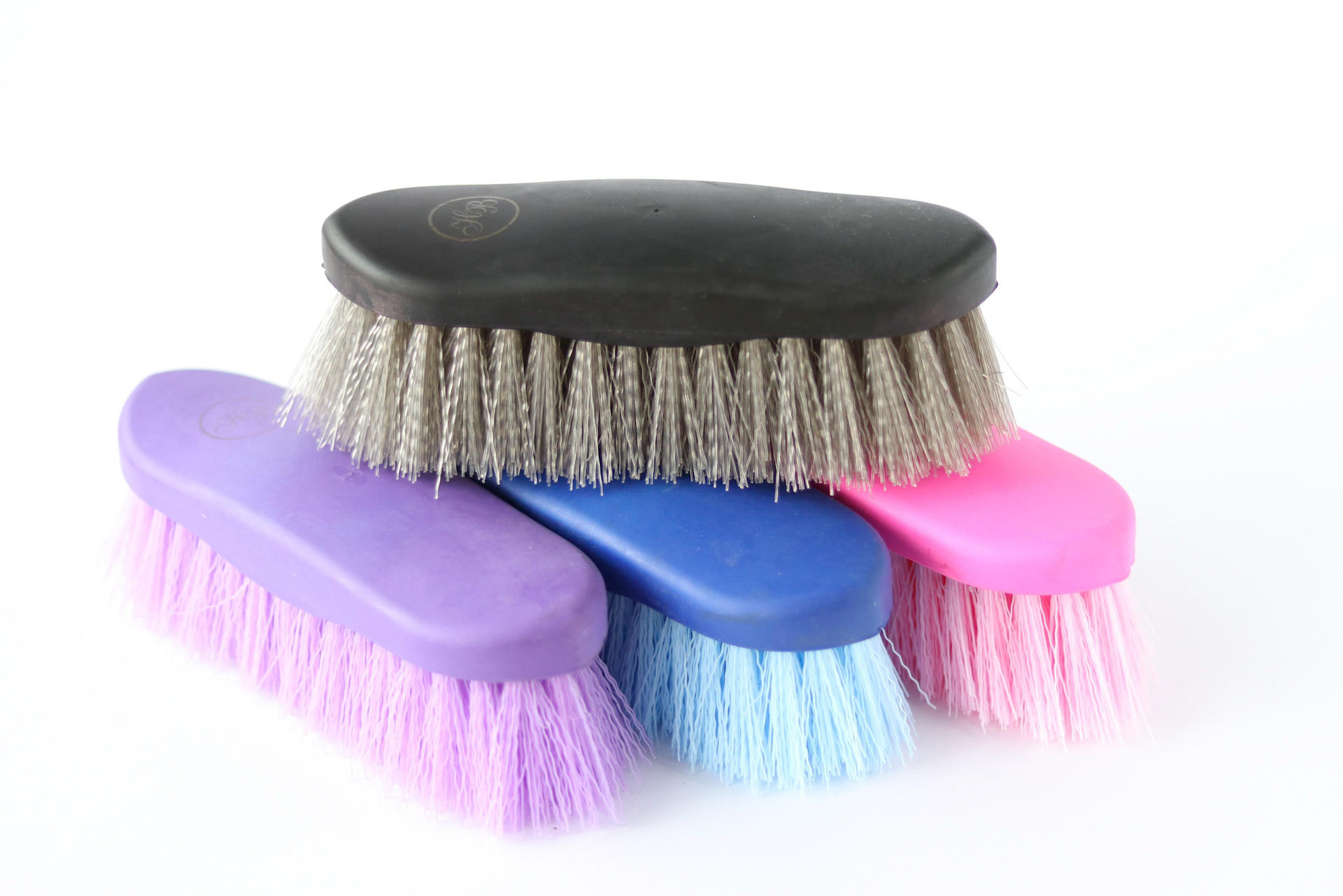 1610 Soft-touch hard bristle brush Horse care