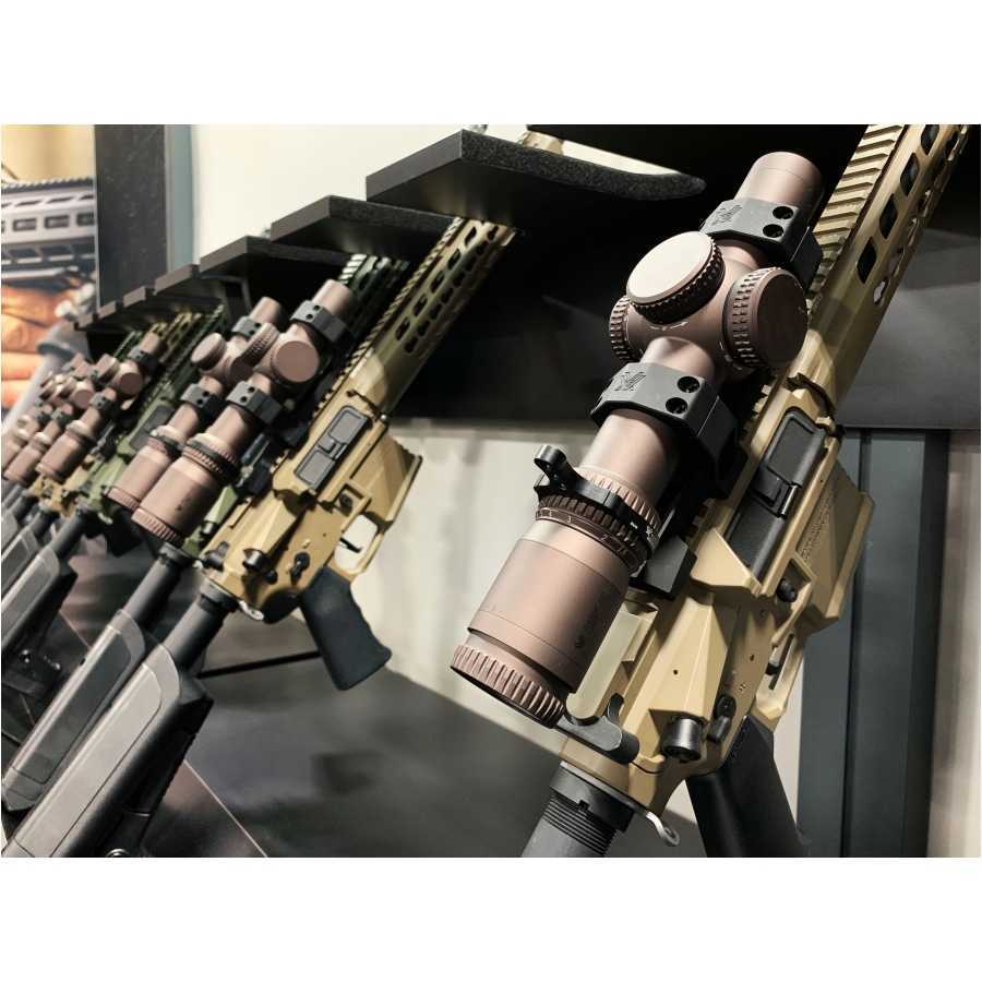 Razor III HD 1-10x24 FFP 34 mm AO EBR-9 MOA/MRAD binoculars