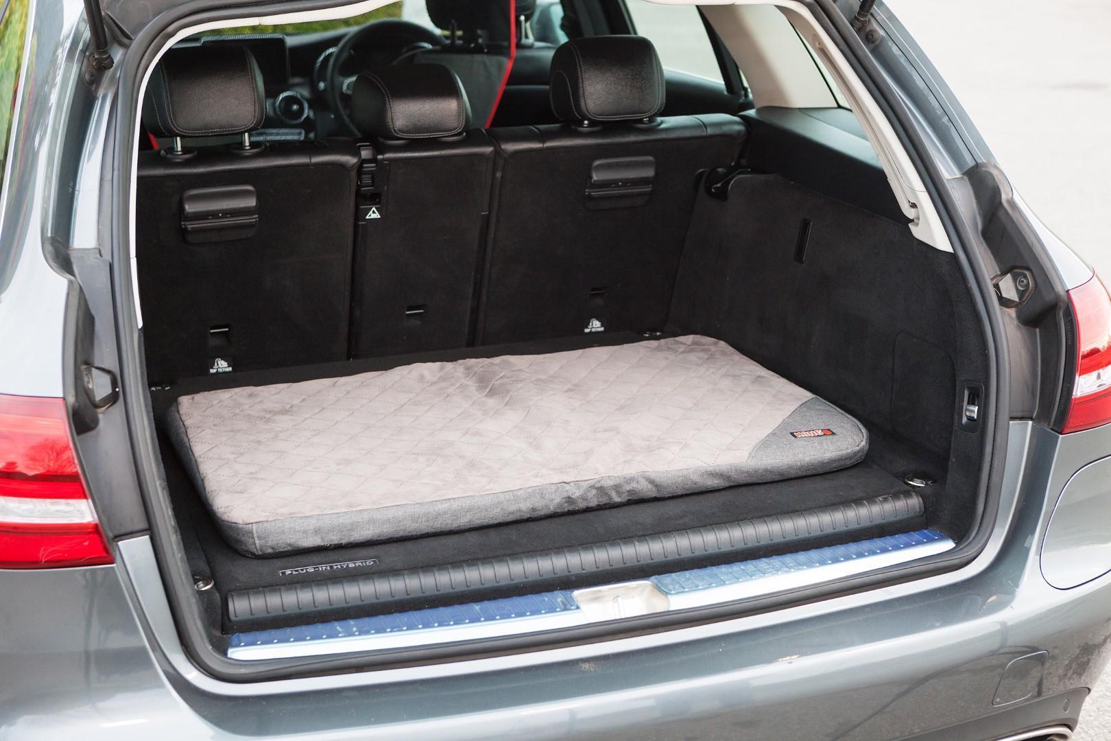 Car dog bed 91.5 x 60cm