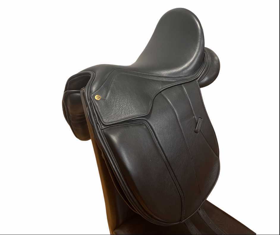 GK Dressage saddle