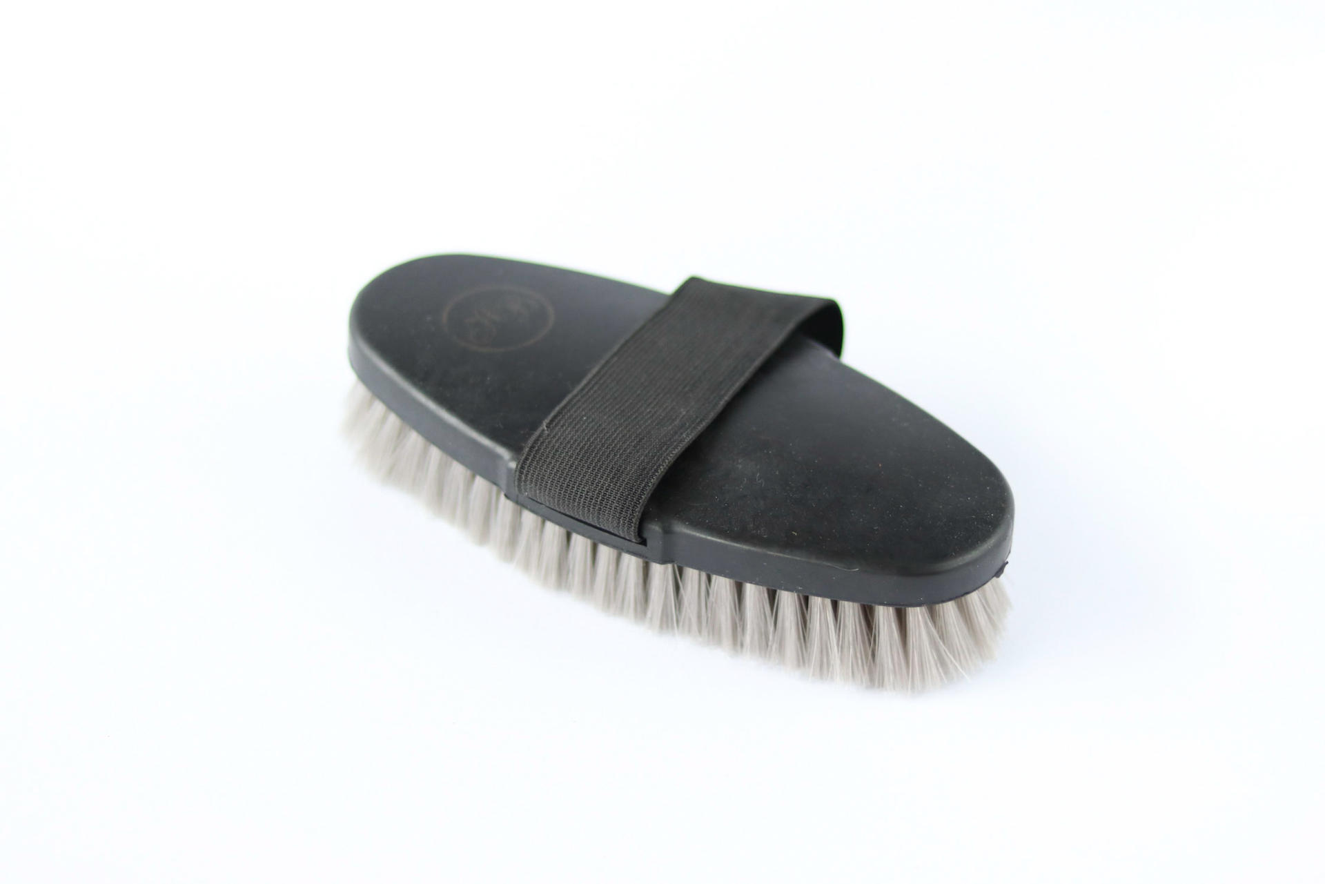 Soft-touch body brush set for horse