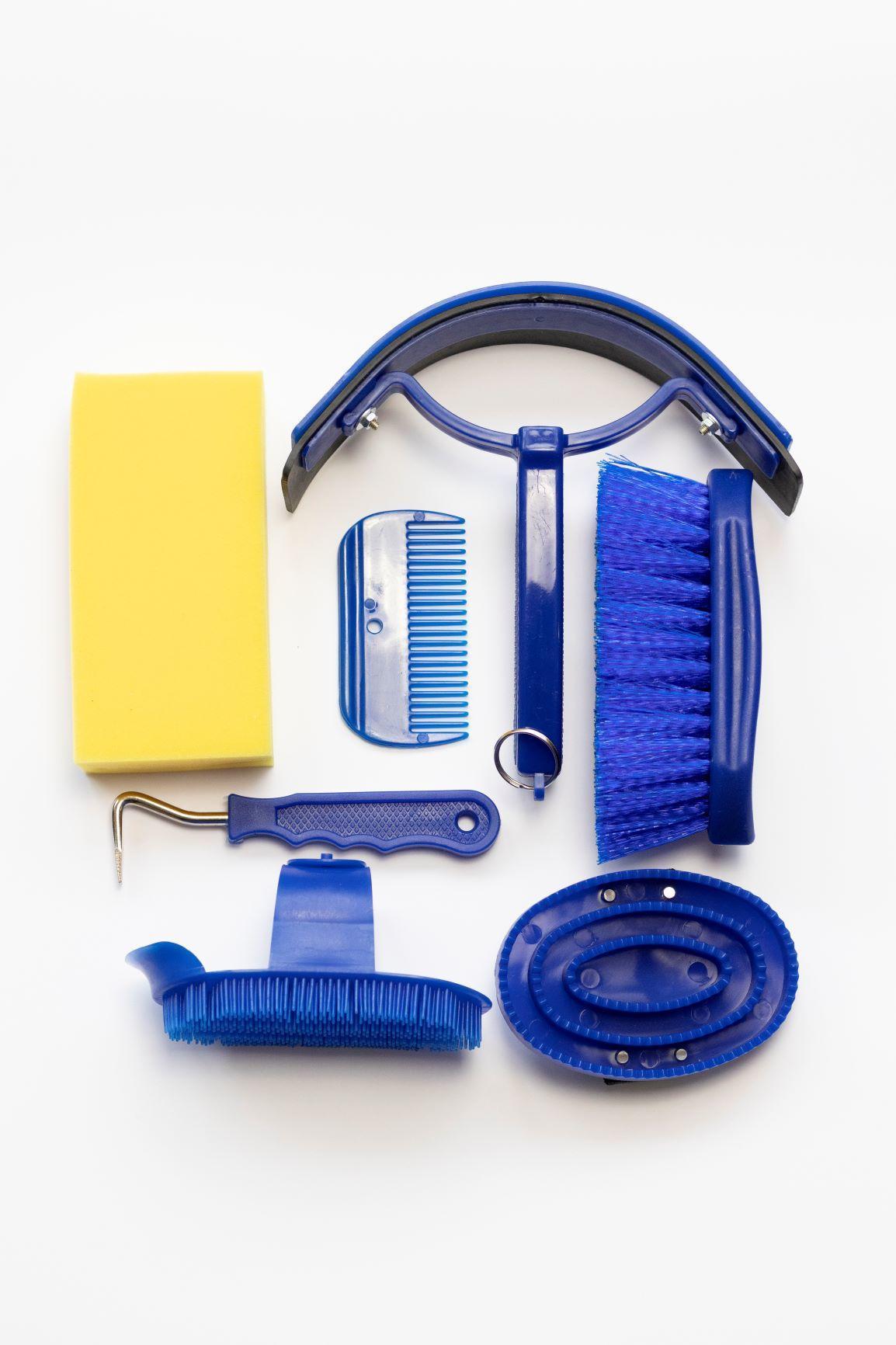 Horse care set