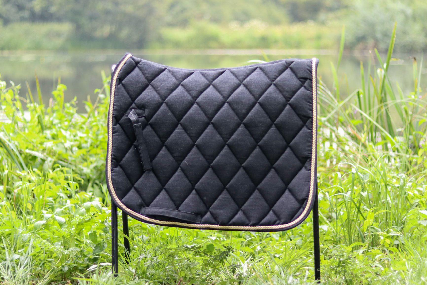 Jeans Dressage saddle pad