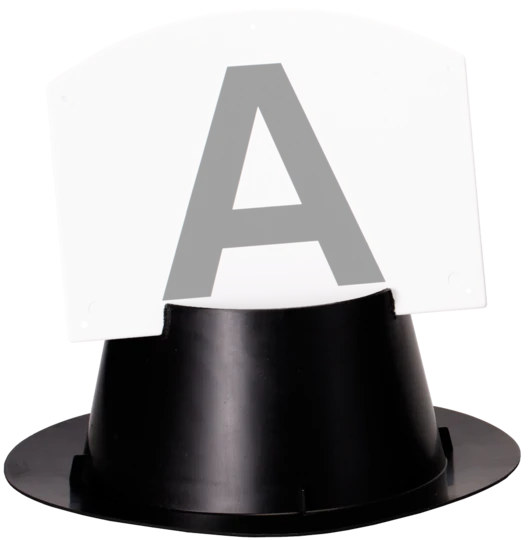 Marker holder for show jumping