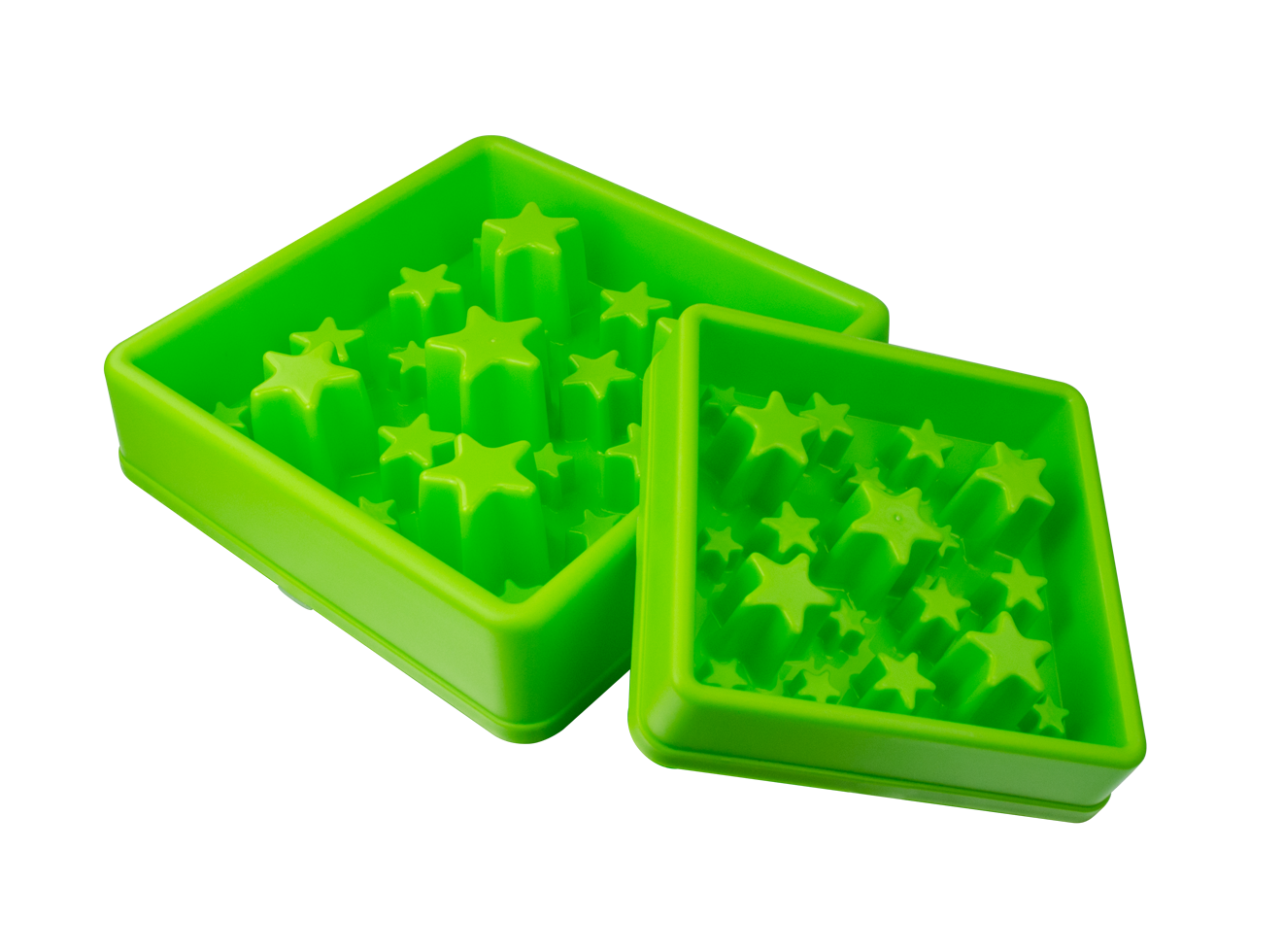 Star shaped feeding bowl for dogs
