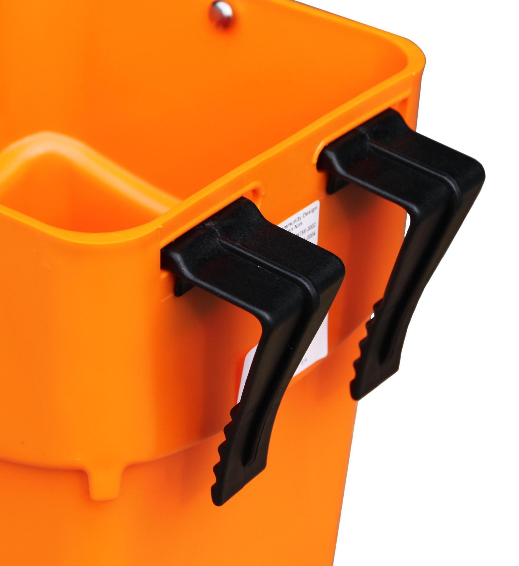 Calf feeder M1, cattle rearing