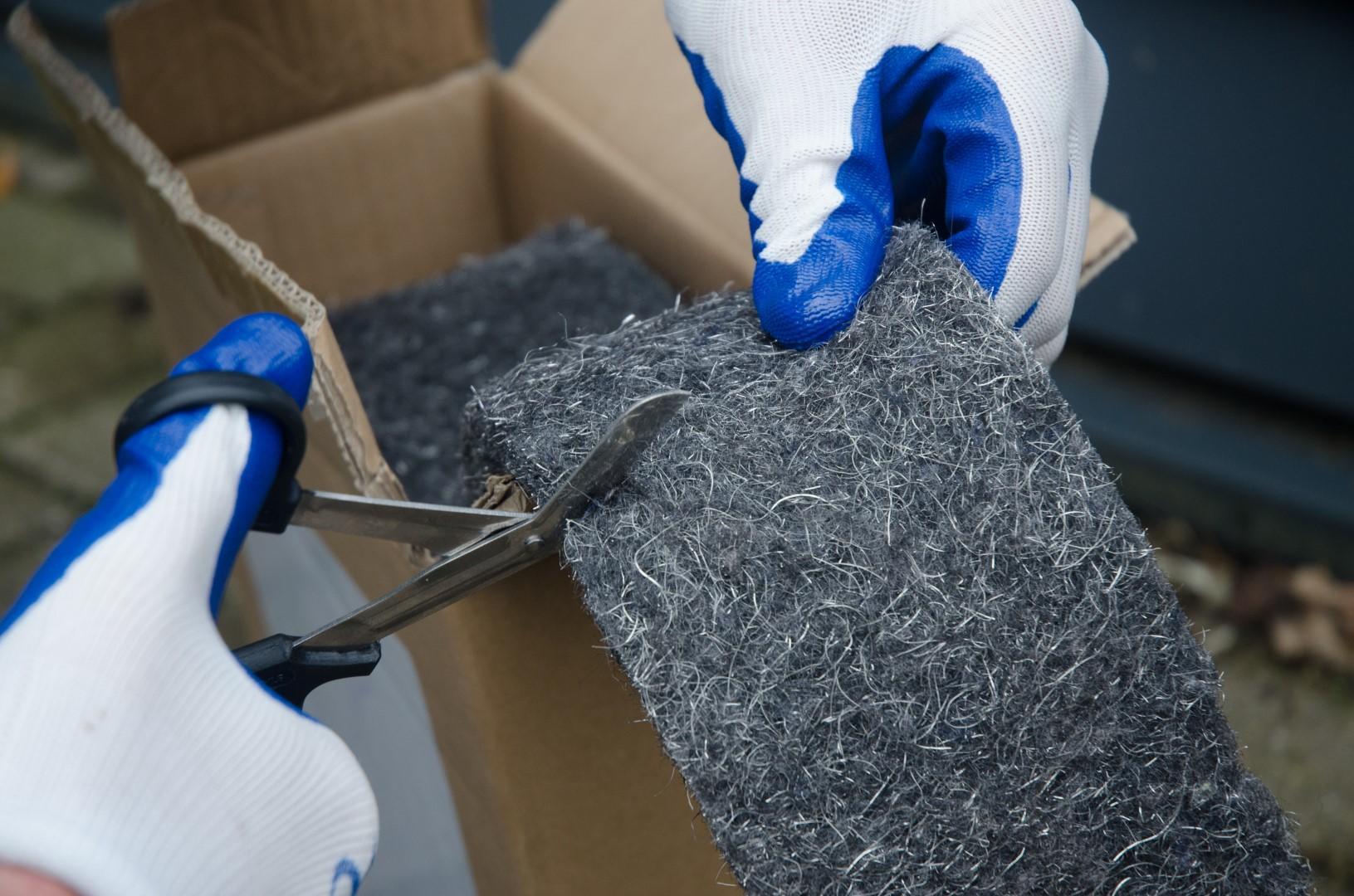 stuffing fabric against rodents stable animal husbandry pest control