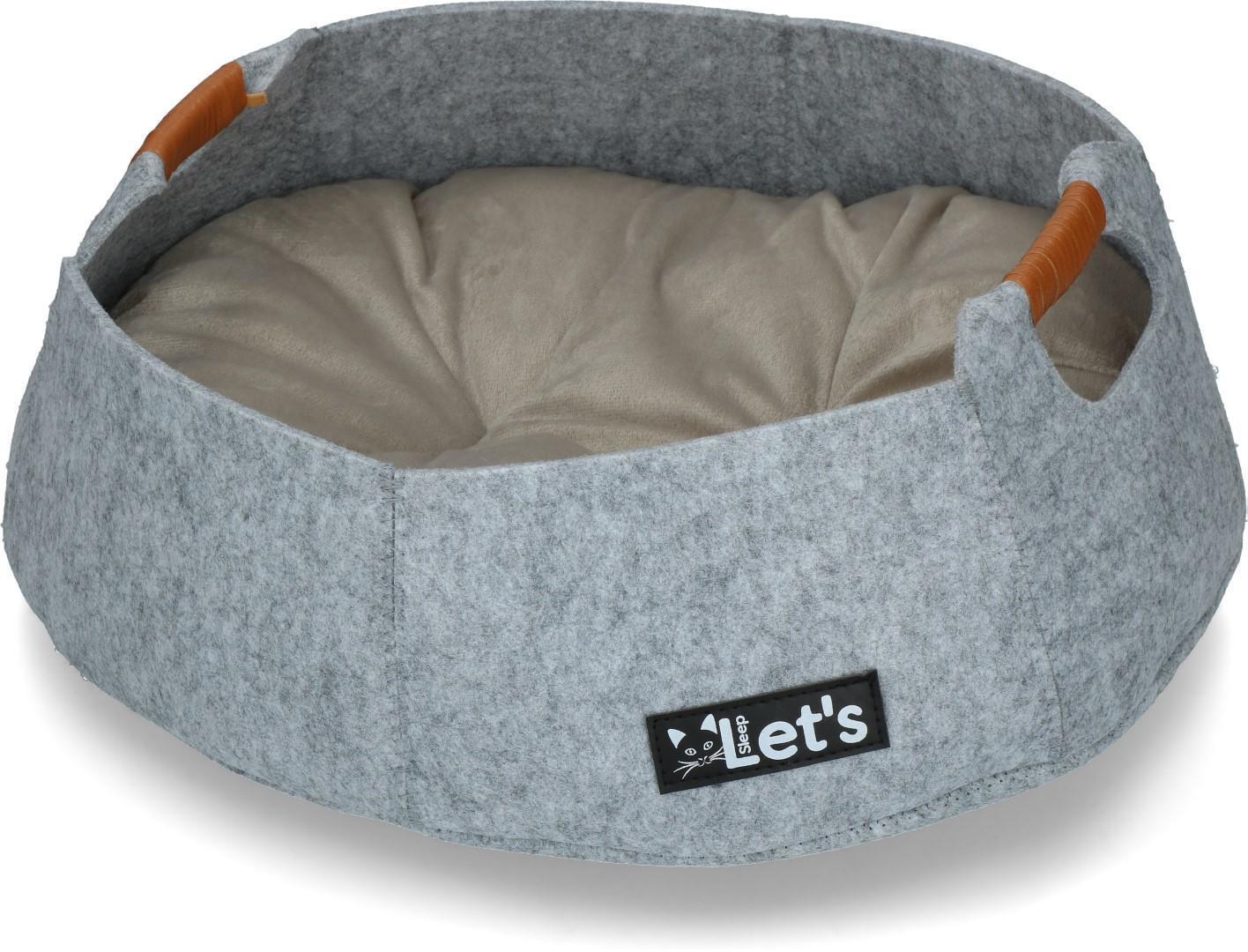 Resting basket cat, grey cat bed