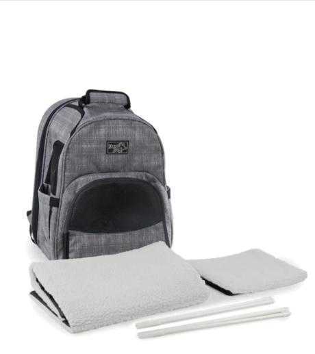 Backpacker travel home for dogs