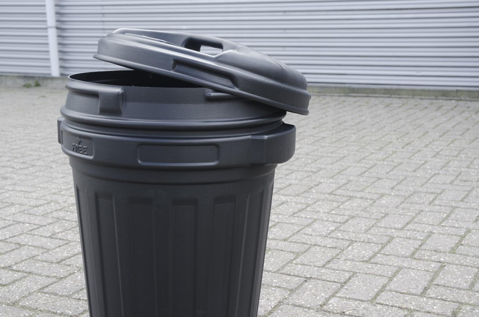 storage bucket with lid black 70 litres