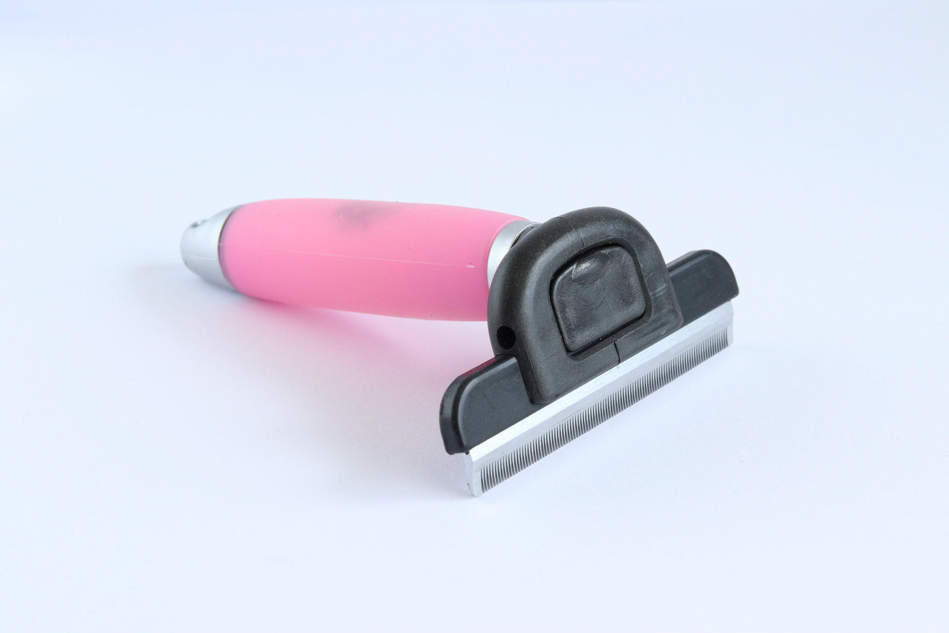Soft gel hair remover for horse