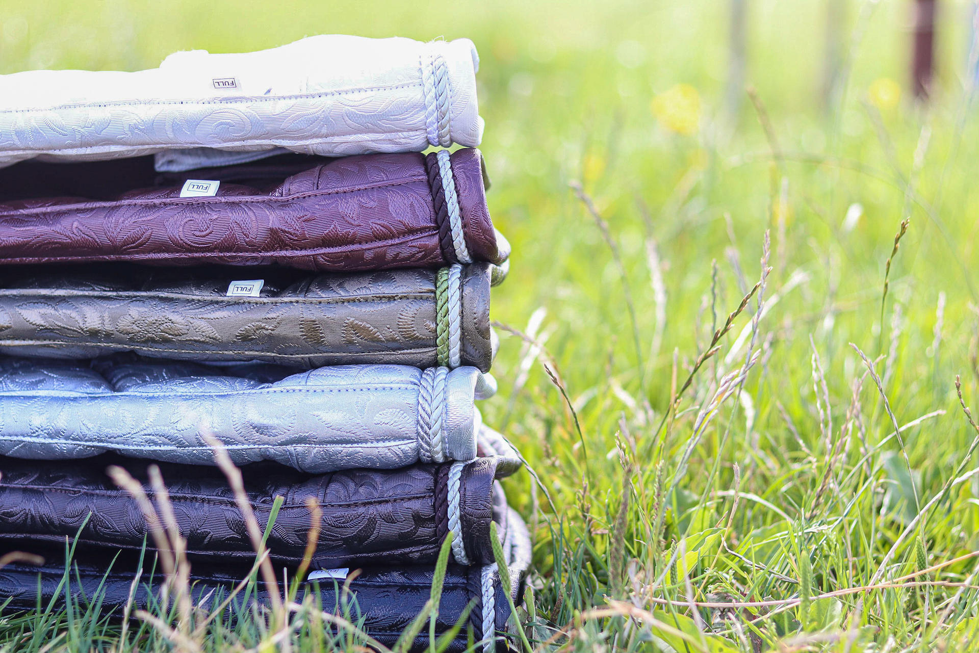 Lake View Showtime Dressage saddle pads