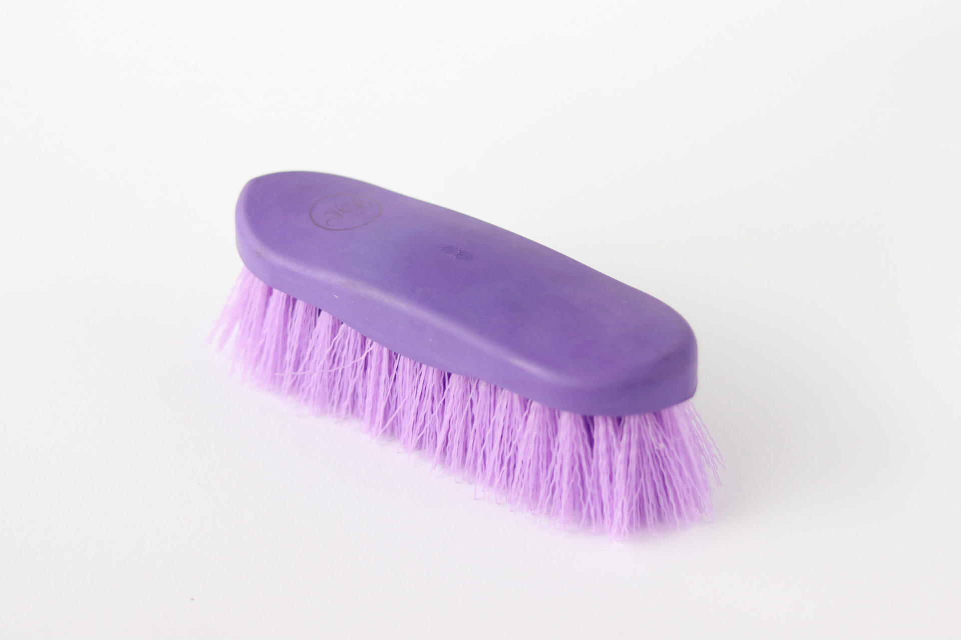1610 Soft-touch hard bristle brush Horse care