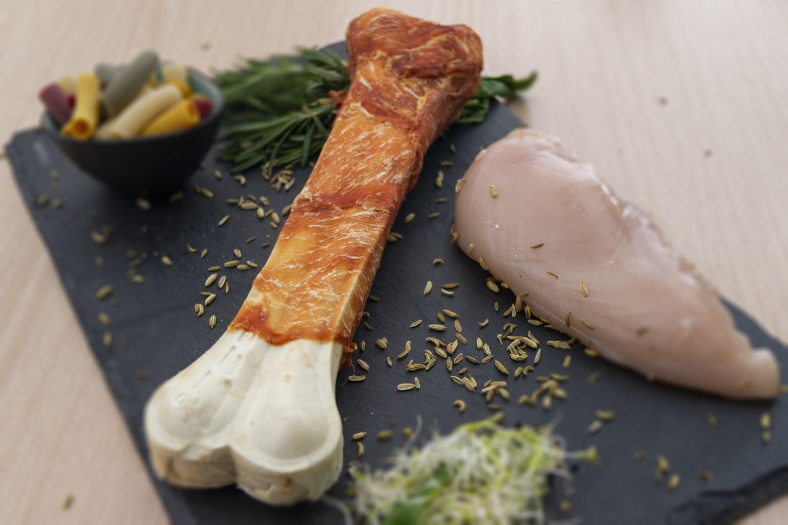 Pressed chicken bone 25cm