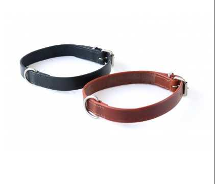 013016 Leather dog collar