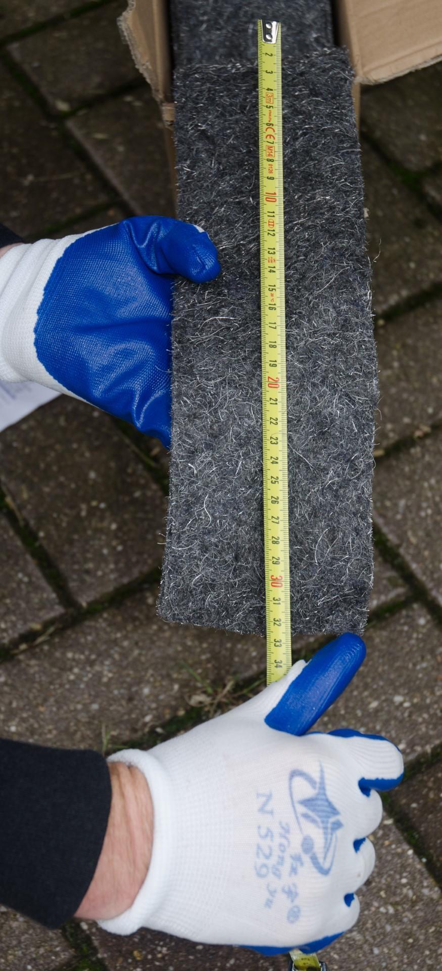 stuffing fabric against rodents stable animal husbandry pest control