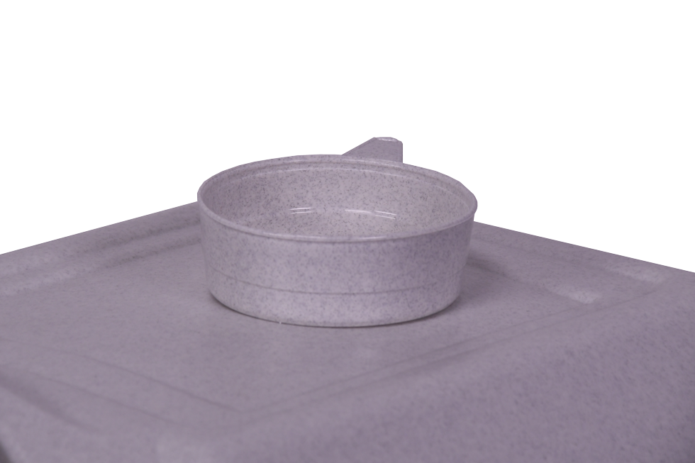 Feed bin  for horses