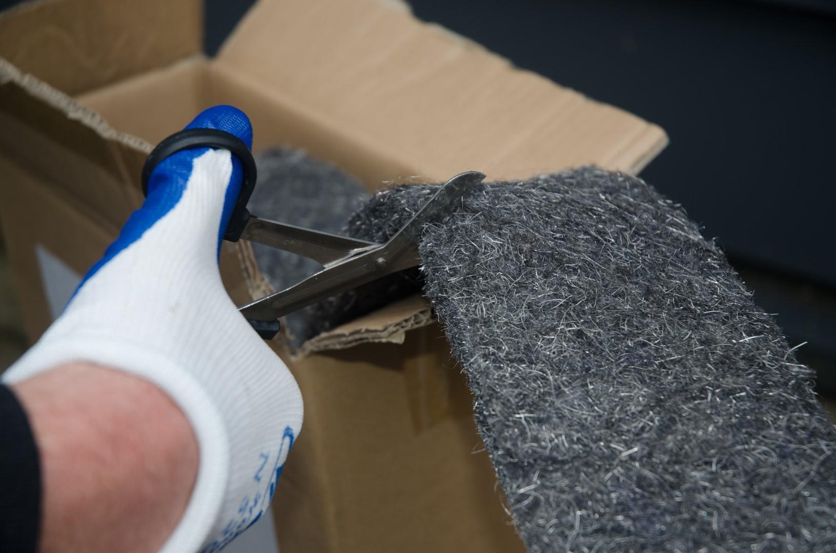 stuffing fabric against rodents stable animal husbandry pest control